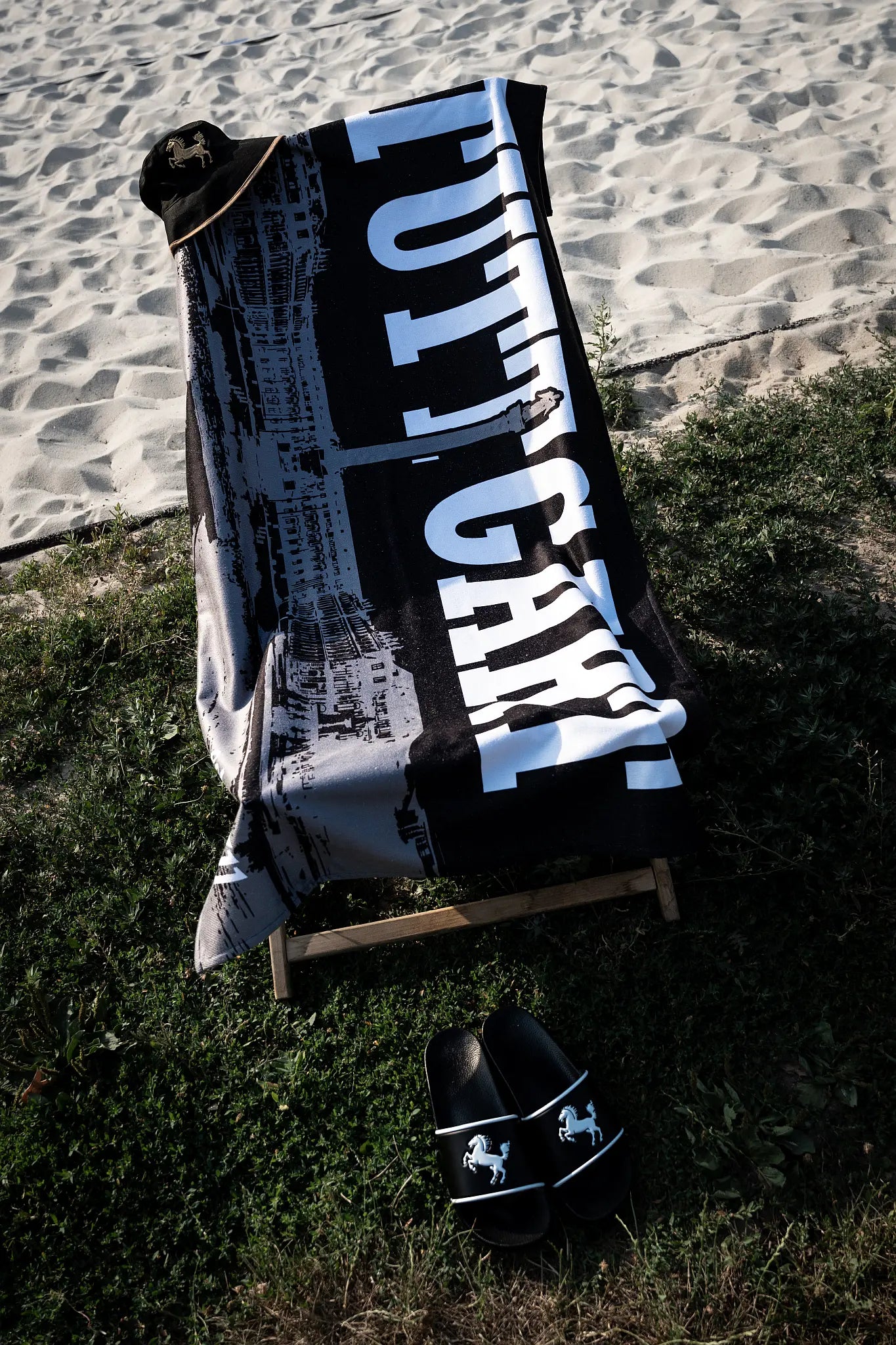 XXL-Strandtuch "Schlossplatz", schwarz