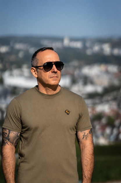 T-Shirt "Essential", oliv