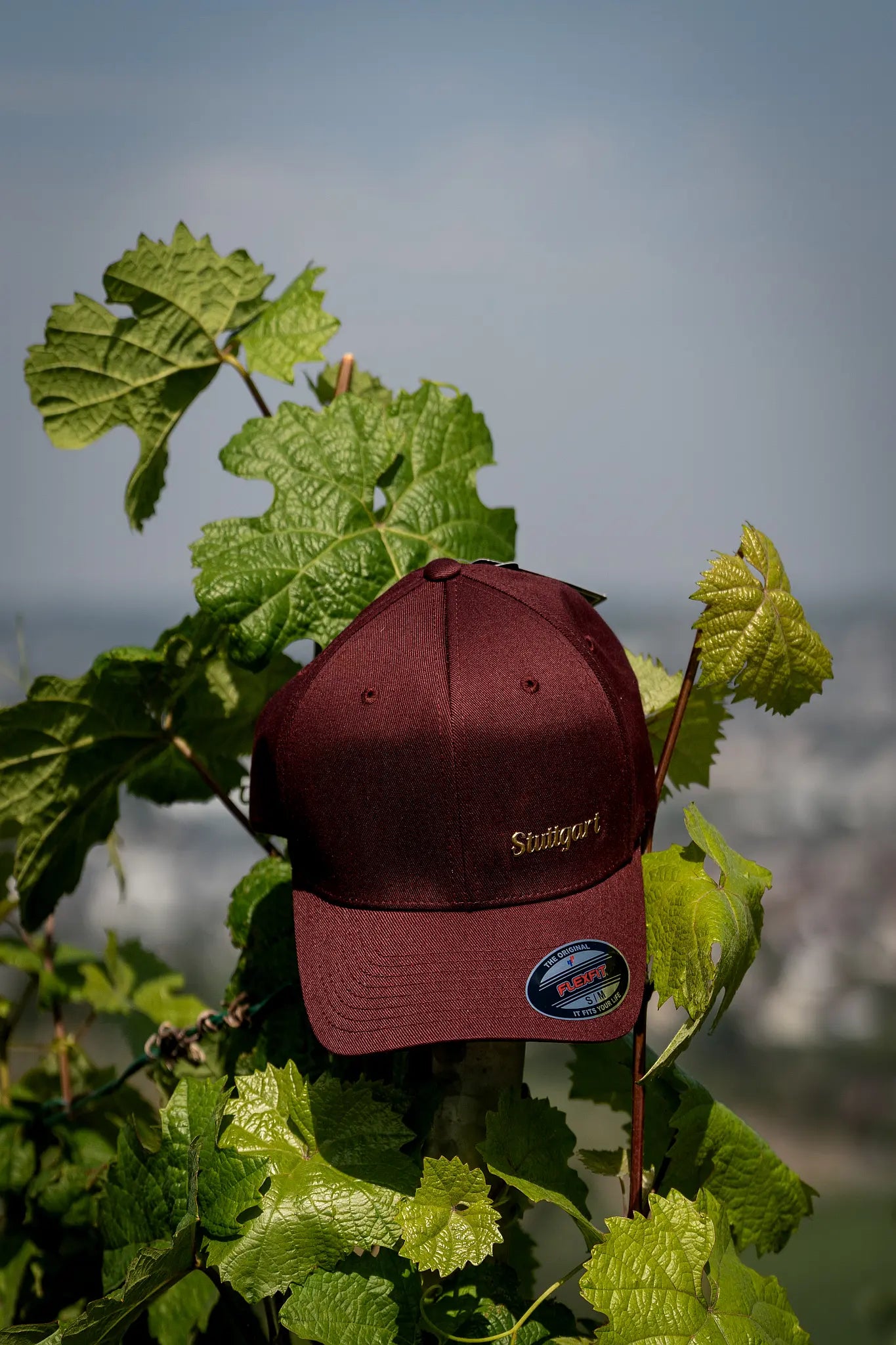 Flexfit-Cap "Stuttgart Gold", bordeaux