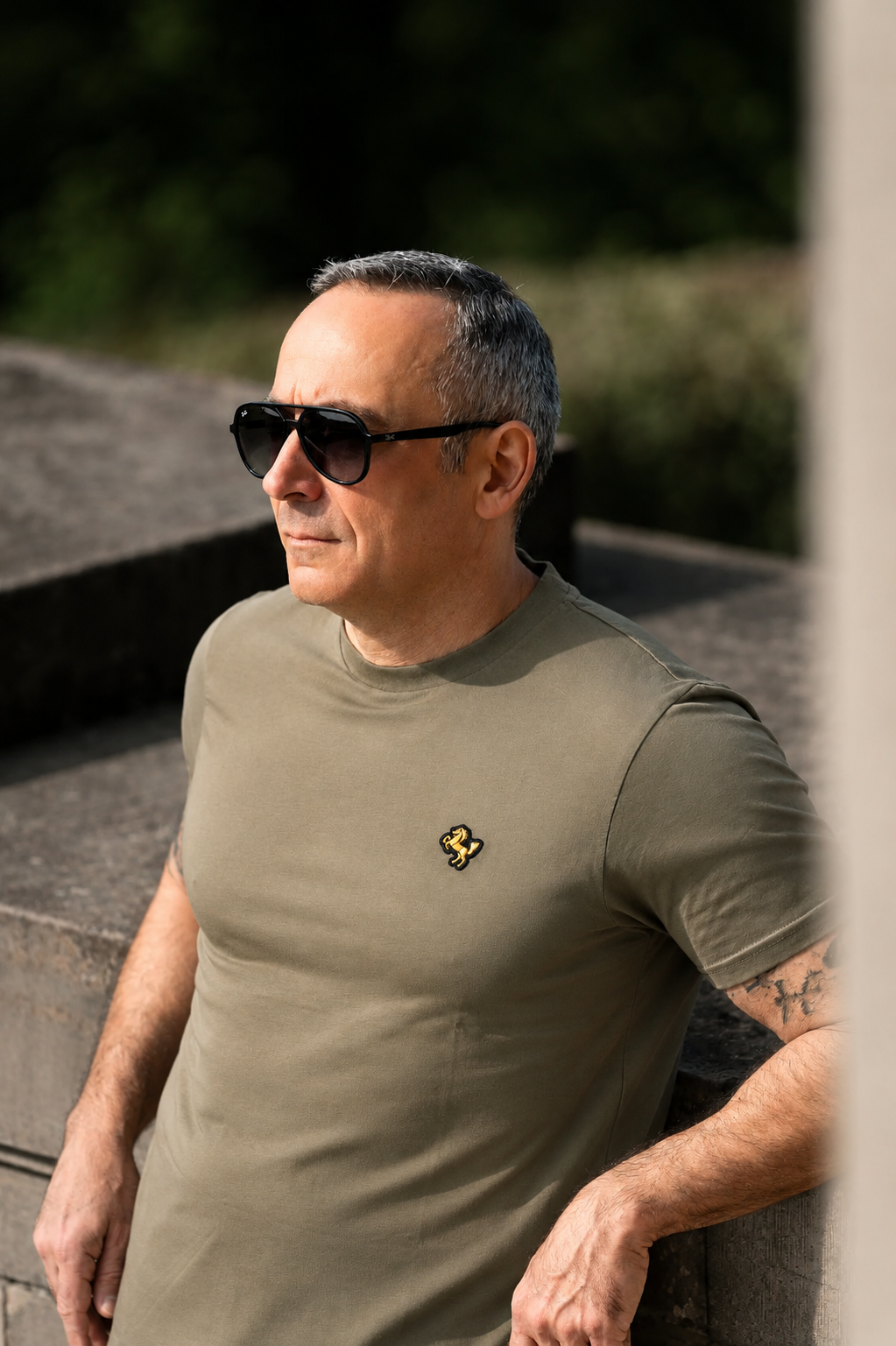 T-Shirt "Essential", oliv